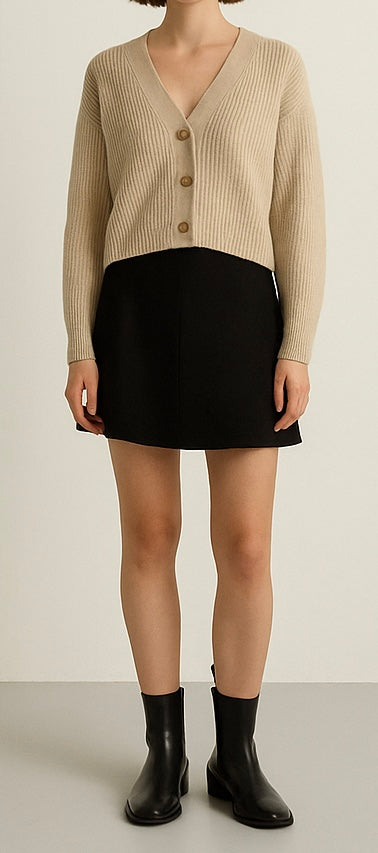 VSA Clothing Article 9026 Cropped Knitted Cardigan Warm beige